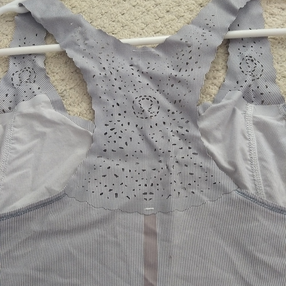 Lululemon running tank